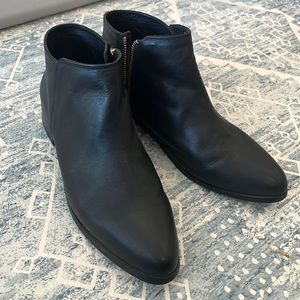 9.5 Nisolo Lana Bootie